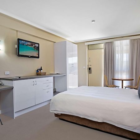 Best Western Sanctuary Inn Τάμγουορθ Εξωτερικό φωτογραφία