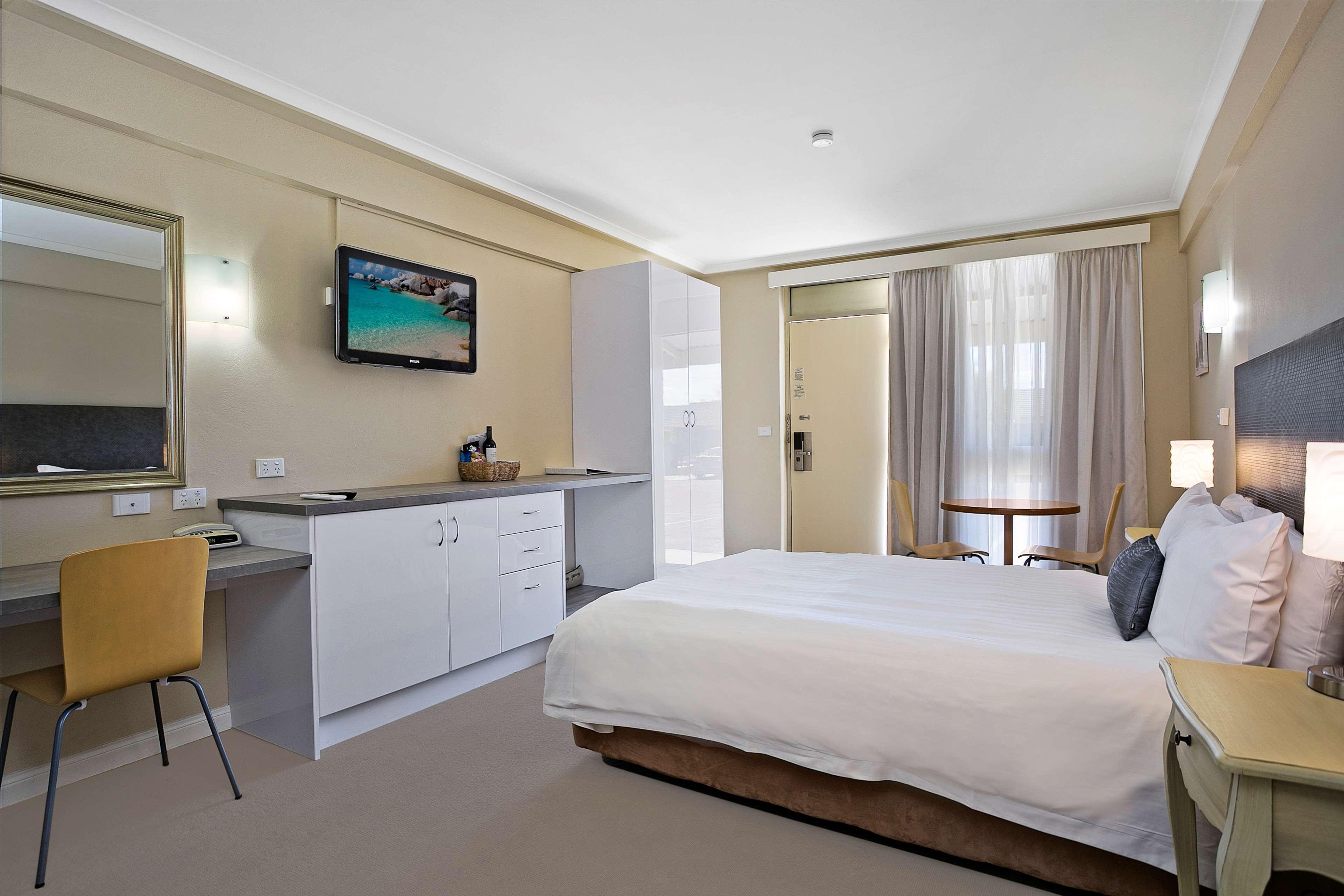 Best Western Sanctuary Inn Τάμγουορθ Εξωτερικό φωτογραφία